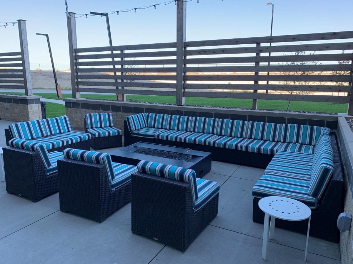 Hyatt Place East Moline/Quad Cities Екстер'єр фото